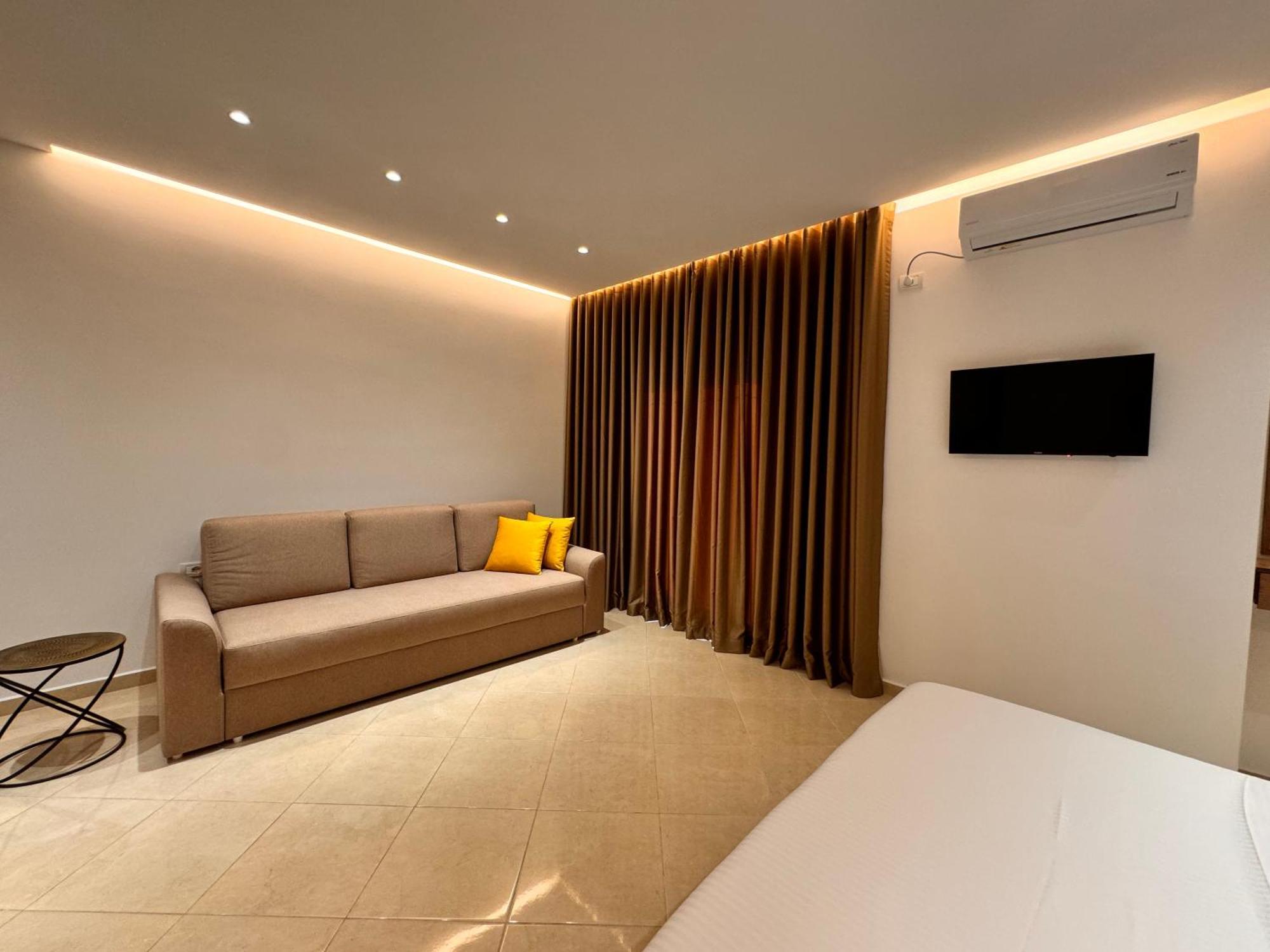 Dine Hotel كساميل المظهر الخارجي الصورة